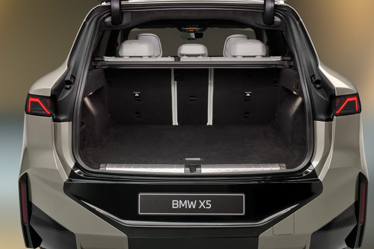 Top 5 SUV eléctricos familiares por autonomía WLTP en 2026