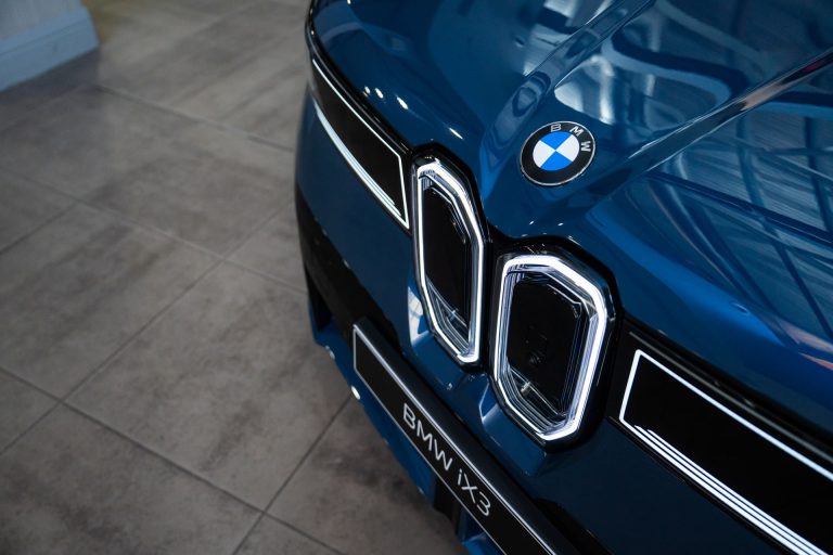 Top 5 SUV premium eléctricos por menor consumo WLTP (kWh/100 km) en 2026 Top 5 SUV premium eléctricos por menor consumo WLTP (kWh/100 km) en 2026