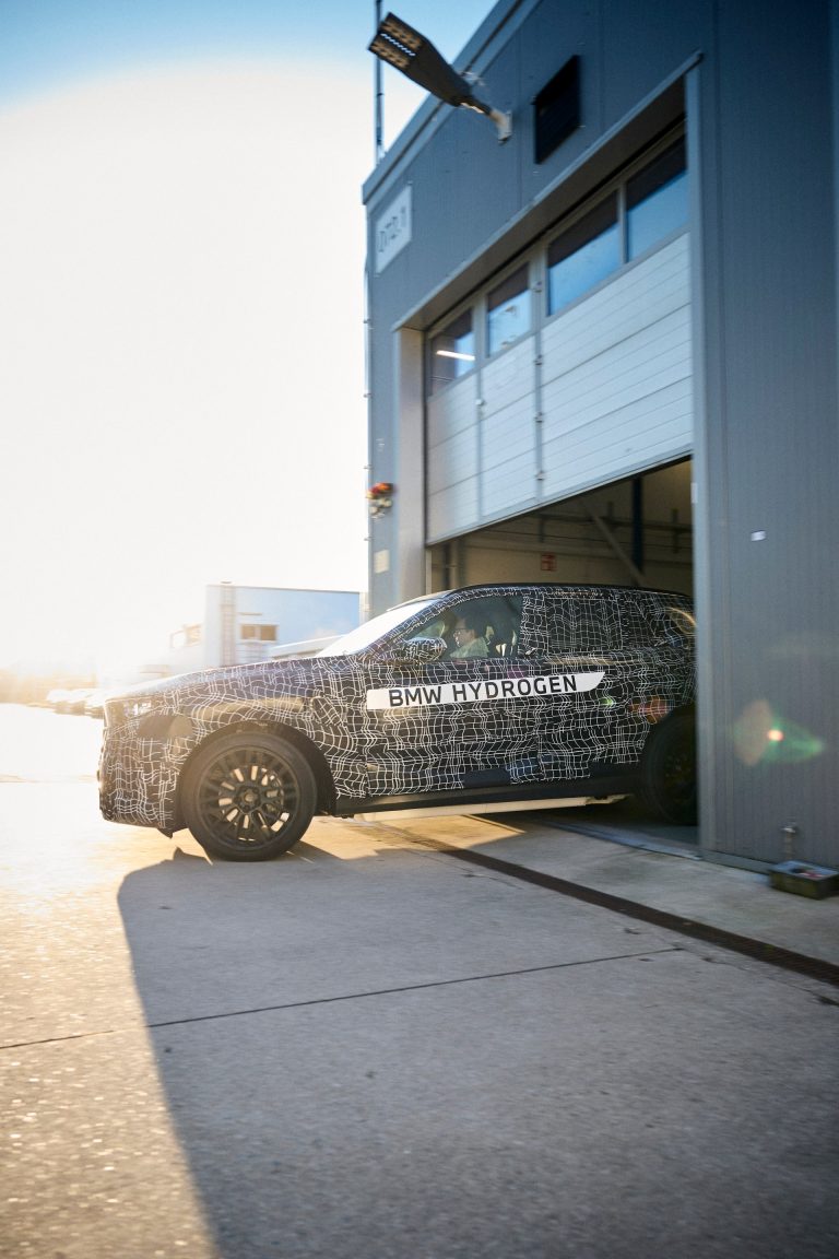 Top 5 SUV PHEV por menor 0-100 km/h en 2026