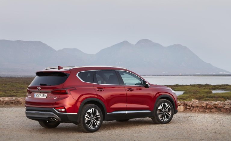 Cómo elegir un SUV PHEV familiar en 2026: 6 claves antes de firmar Cómo elegir un SUV PHEV familiar en 2026: 6 claves antes de firmar