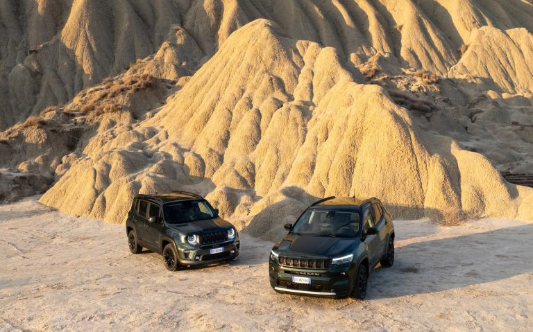 Alfa Romeo Tonale PHEV vs Jeep Compass 4xe: duelo de SUV-C híbridos enchufables Alfa Romeo Tonale PHEV vs Jeep Compass 4xe: duelo de SUV-C híbridos enchufables