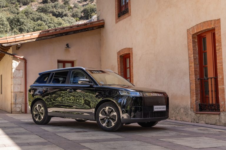 Omoda 5 vs Jaecoo 5: duelo de SUV-B gasolina asequibles en 2026