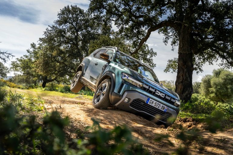 Top 6 SUV-C híbridos por menor precio ‘desde’ en 2026 Top 6 SUV-C híbridos por menor precio 'desde' en 2026
