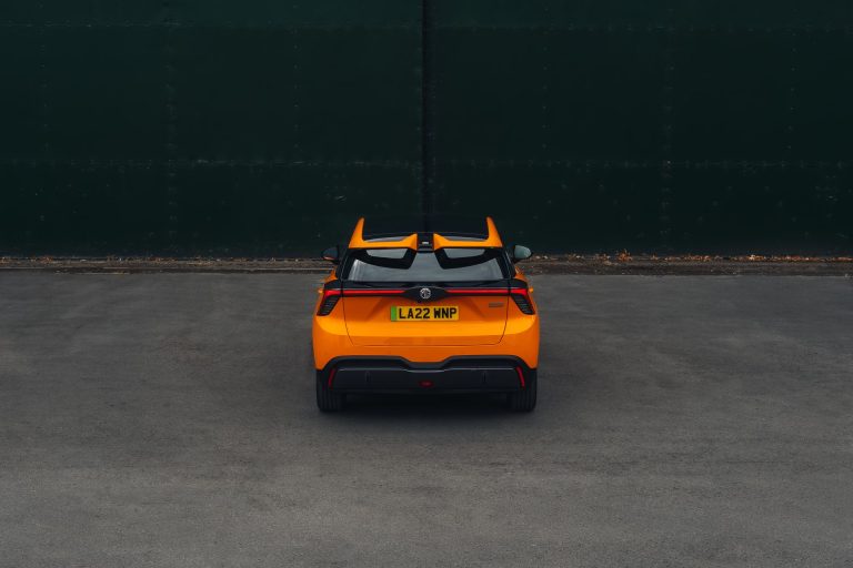 Top 6 compactos eléctricos por menor precio 'desde' con etiqueta CERO en 2026