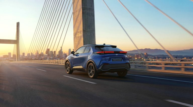 Toyota C-HR 2026: análisis del SUV híbrido con mejor relación calidad-precio
