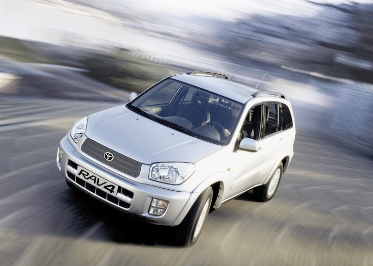 Review del Toyota RAV4 PHEV: ¿el SUV-C enchufable más equilibrado por menos de 50.000 € en 2026? Review del Toyota RAV4 PHEV: ¿el SUV-C enchufable más equilibrado por menos de 50.000 € en 2026?