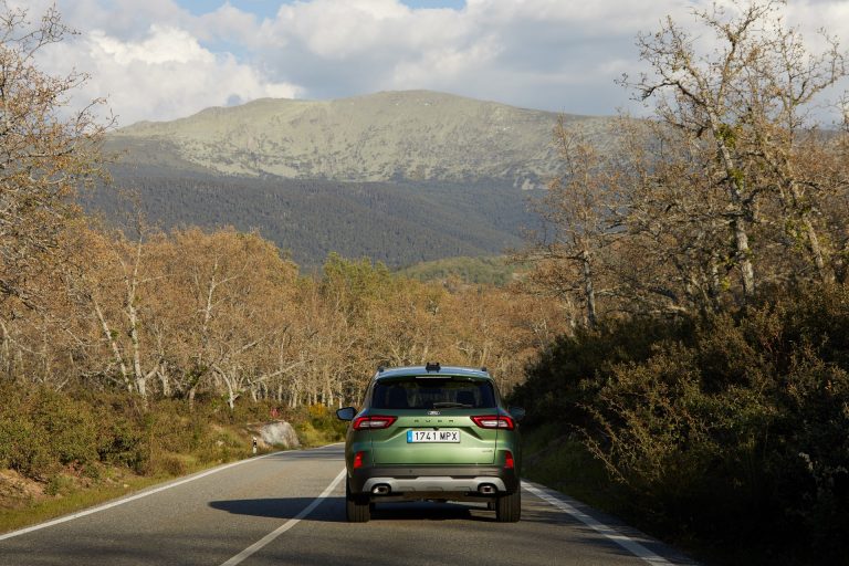 Cómo elegir un SUV PHEV bajo 45.000 € en 2026: 5 claves antes de firmar Cómo elegir un SUV PHEV bajo 45.000 € en 2026: 5 claves antes de firmar