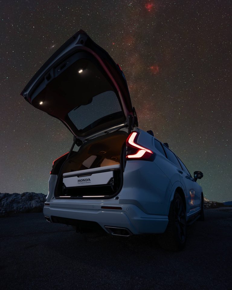 Cómo elegir un SUV híbrido cómodo para viajar en 2026: 6 claves de consumo y confort Cómo elegir un SUV híbrido cómodo para viajar en 2026: 6 claves de consumo y confort